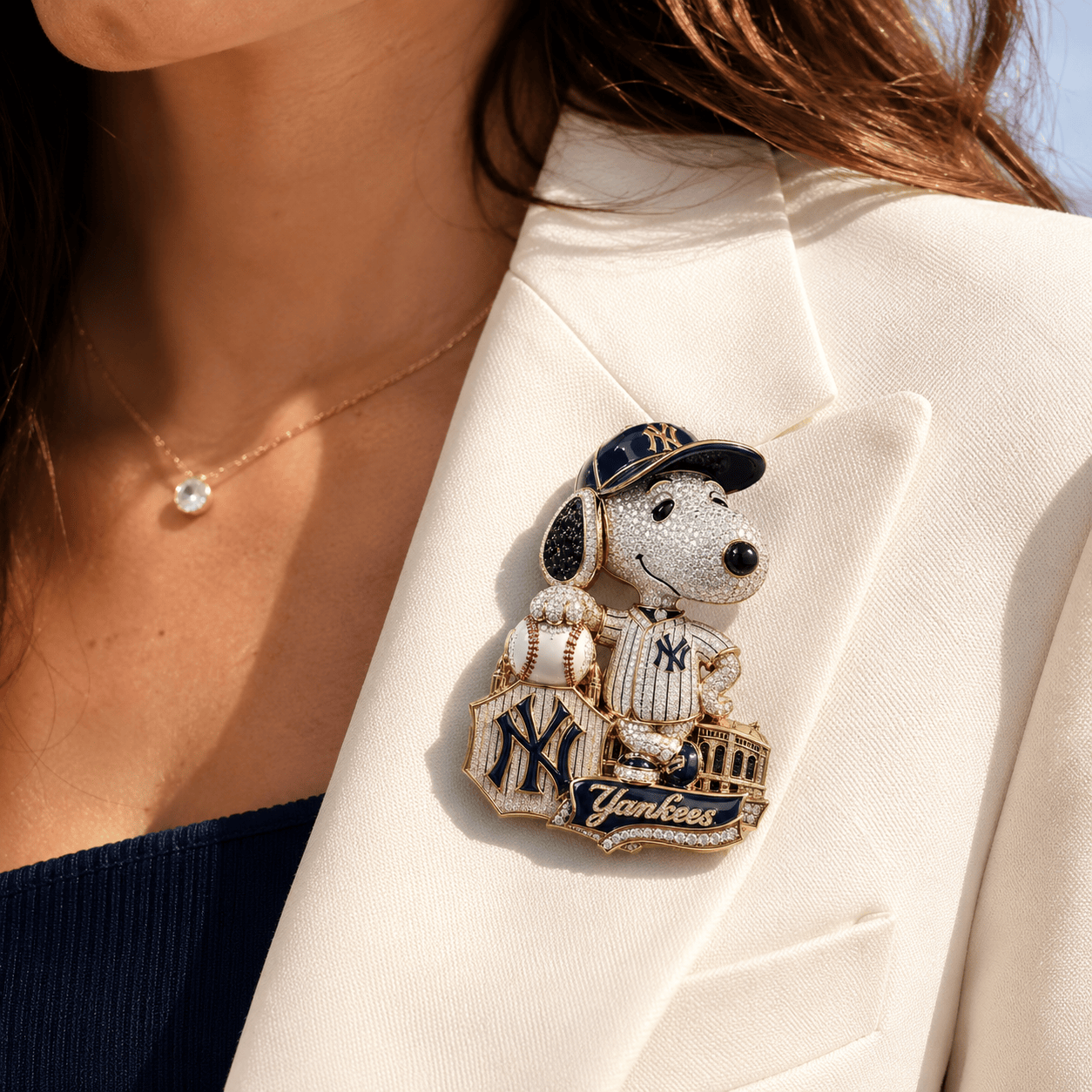 PREMIUM NYY BROOCH LNTH